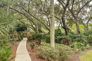 220 Pineneedle Dr, Bradenton, FL 34210 - Photo 23