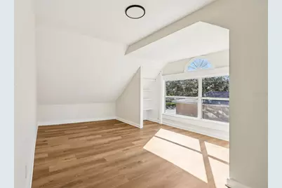 305 28th Street S, Saint Petersburg, FL 33712 - Photo 35