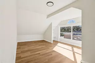 305 28th St S, Saint Petersburg, FL 33712 - Photo 35