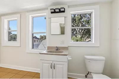 305 28th Street S, Saint Petersburg, FL 33712 - Photo 33