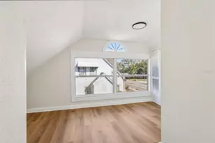 305 28th St S, Saint Petersburg, FL 33712 - Photo 33