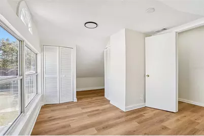 305 28th Street S, Saint Petersburg, FL 33712 - Photo 31