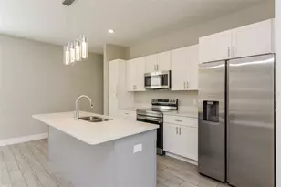 398 Camellia Ct, Kissimmee, FL 34759 - Photo 5