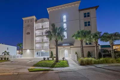 211 Dolphin Point #403, Clearwater Beach, FL 33767 - Photo 31