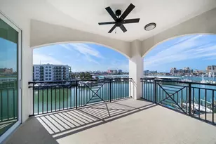 211 Dolphin Point, Clearwater Beach, FL 33767 - Photo 3