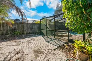 2161 Little Brook Ln, Clearwater, FL 33763 - Photo 47