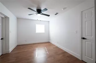 5248 King St, Zephyrhills, FL 33542 - Photo 27