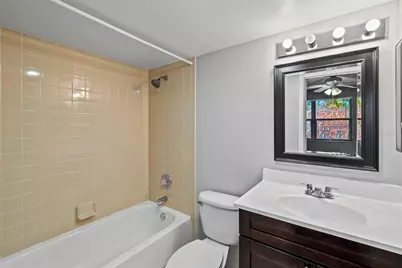 1918 Pelican Landing Boulevard #1125, Clearwater, FL 33762 - Photo 19