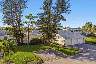 3325 37th Way S, Saint Petersburg, FL 33711 - Photo 49