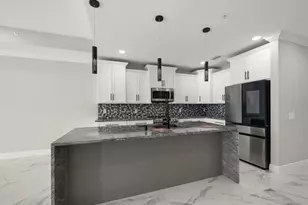 211 Dolphin Point, Clearwater, FL 33767 - Photo 13