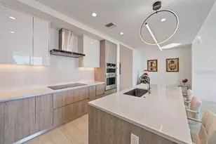 301 Quay Commons, Sarasota, FL 34236 - Photo 15