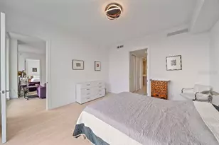 301 Quay Commons, Sarasota, FL 34236 - Photo 23