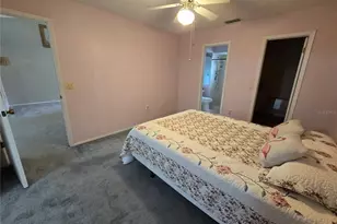 8055 Picketts Ct, Weeki Wachee, FL 34613 - Photo 13