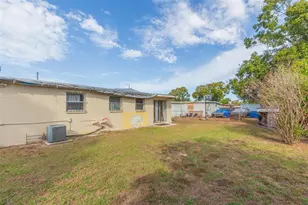 5016 S 86th St, Tampa, FL 33619 - Photo 27