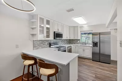 7060 Lafayette N #7060, Pinellas Park, FL 33781 - Photo 5