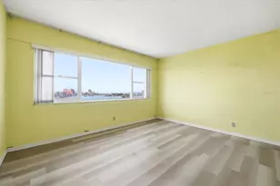 31 Island Way, Clearwater Beach, FL 33767 - Photo 21