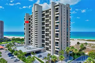 31 Island Way, Clearwater Beach, FL 33767 - Photo 1