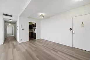 31 Island Way, Clearwater Beach, FL 33767 - Photo 25