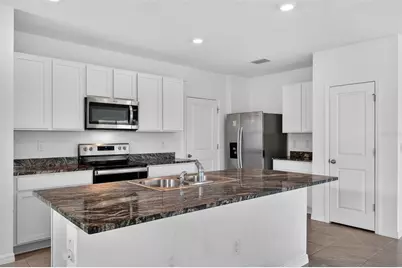 3842 Sunny Spring Street, Plant City, FL 33565 - Photo 5