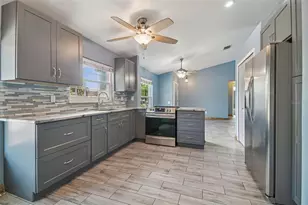 12030 Colonial Estates Ln, Riverview, FL 33579 - Photo 31