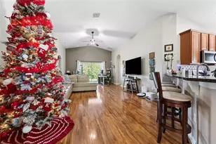 2853 Trinity Cottage Dr, Land O Lakes, FL 34638 - Photo 11