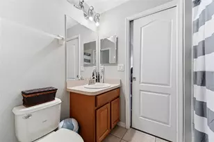 2853 Trinity Cottage Dr, Land O Lakes, FL 34638 - Photo 19