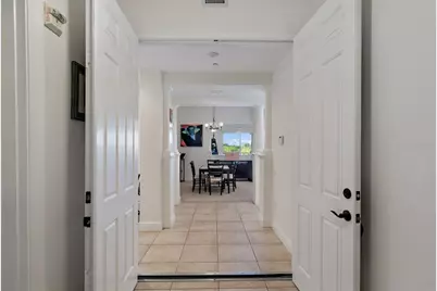 43 Bayview Court S #A, Saint Petersburg, FL 33711 - Photo 3
