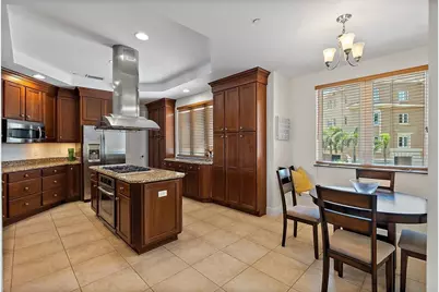 43 Bayview Court S #A, Saint Petersburg, FL 33711 - Photo 9