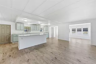 15372 Brookridge Blvd, Brooksville, FL 34613 - Photo 23