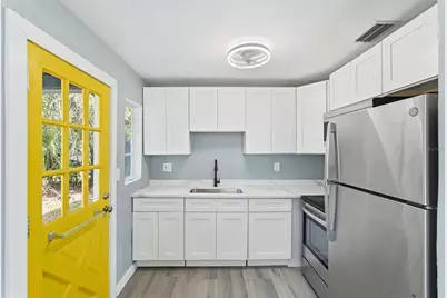 201 83rd Avenue N, Saint Petersburg, FL 33702 - Photo 5