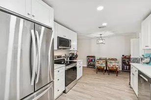 712 Lemonwood Dr, Oldsmar, FL 34677 - Photo 5