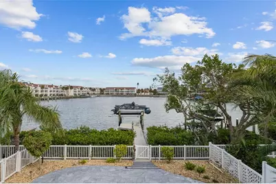 12112 Lagoon Lane, Treasure Island, FL 33706 - Photo 39