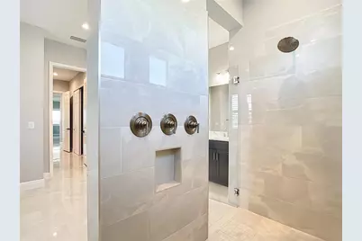 3586 Recurve Circle, Sarasota, FL 34240 - Photo 31