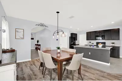 32620 Abby Lax Lane, Wesley Chapel, FL 33543 - Photo 11