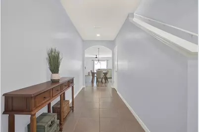 32620 Abby Lax Lane, Wesley Chapel, FL 33543 - Photo 5