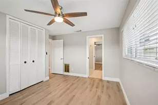 2180 Dolphin Blvd S, Saint Petersburg, FL 33707 - Photo 29