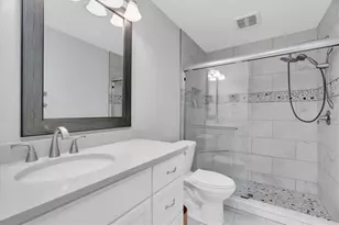 4935 62nd Ave S, Saint Petersburg, FL 33715 - Photo 17