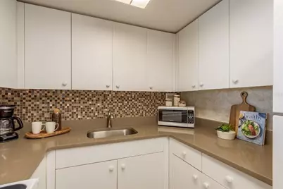 880 Mandalay Avenue #N404, Clearwater Beach, FL 33767 - Photo 13