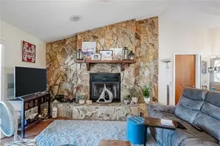 645 E Thelma St, Lake Alfred, FL 33850 - Photo 5