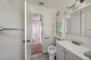 517 41st Ave S, Saint Petersburg, FL 33705 - Photo 7