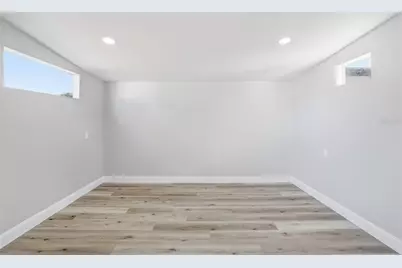 8012 Dell Drive, Tampa, FL 33615 - Photo 13