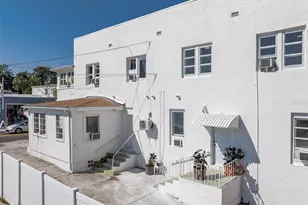 218 N Pinellas Ave, Tarpon Springs, FL 34689 - Photo 3