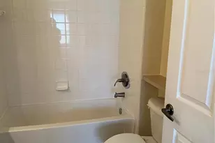 4009 Venetian Bay Dr, Kissimmee, FL 34741 - Photo 13