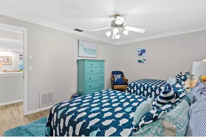 5791 Westshore Drive, New Port Richey, FL 34652 - Photo 33