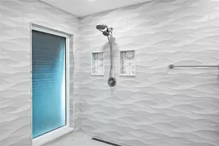 5791 Westshore Dr, New Port Richey, FL 34652 - Photo 61