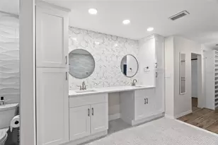 5791 Westshore Dr, New Port Richey, FL 34652 - Photo 65