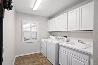 5791 Westshore Drive, New Port Richey, FL 34652 - Photo 35