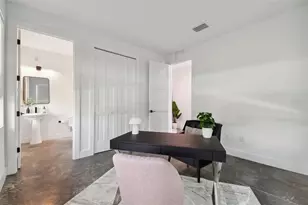 2758 5th Ave S, Saint Petersburg, FL 33712 - Photo 7