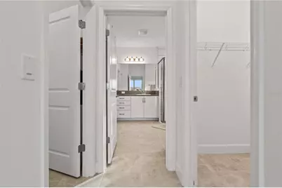 4914 Sienna Isles Avenue, Wimauma, FL 33598 - Photo 17