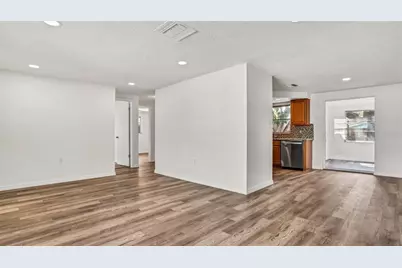 7124 Parrot Drive, Port Richey, FL 34668 - Photo 5